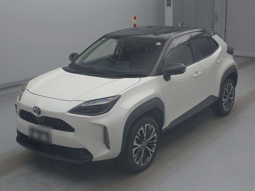 Japan Auction Vehicles 4 2021 Toyota Yaris Cross Hybrid Z auction photo