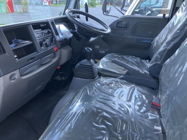 2011 Isuzu Elf コウショサギョウ auction photo 5