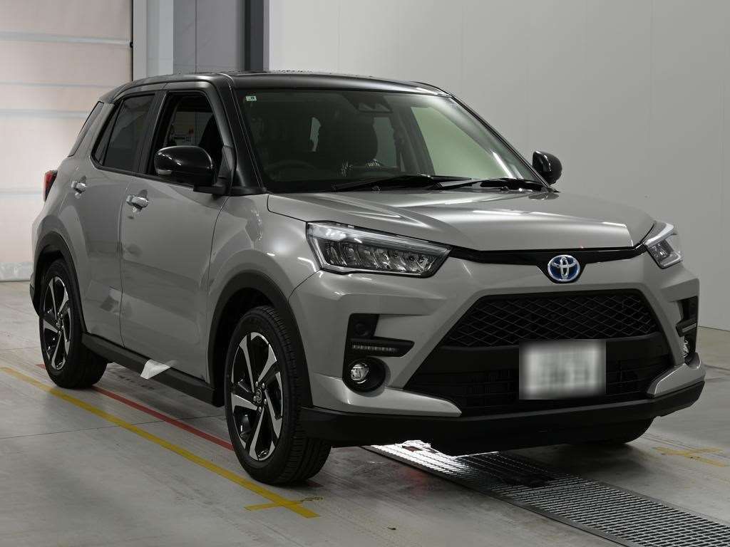 2026 Toyota Raize Hybrid Z Panoramic View auction photo 5