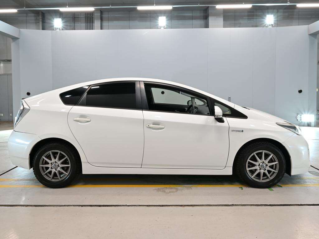 2015 Toyota Prius S auction photo 3