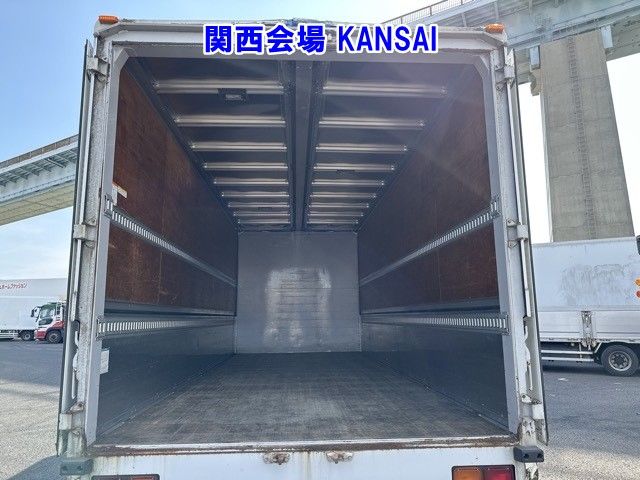 2012 Isuzu Forward アルミウイング auction photo 17