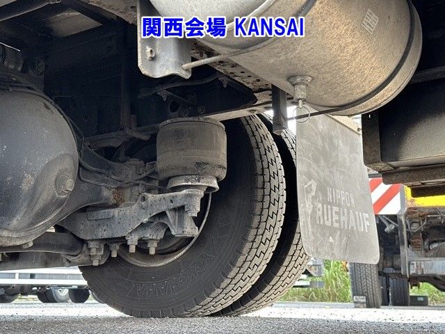 2012 Isuzu Forward アルミウイング auction photo 13