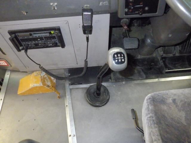 2001 Mitsubishi Fuso bus auction photo 6