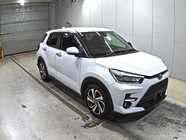 2020 Toyota Raize Z 9インチナビ Japan auction vehicle