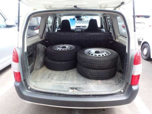 2021 Toyota Probox GL 4WD auction photo 6