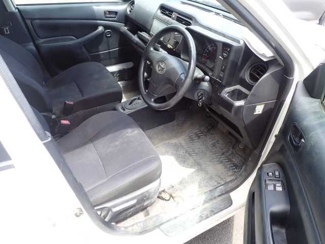 2021 Toyota Probox GL 4WD auction photo 3