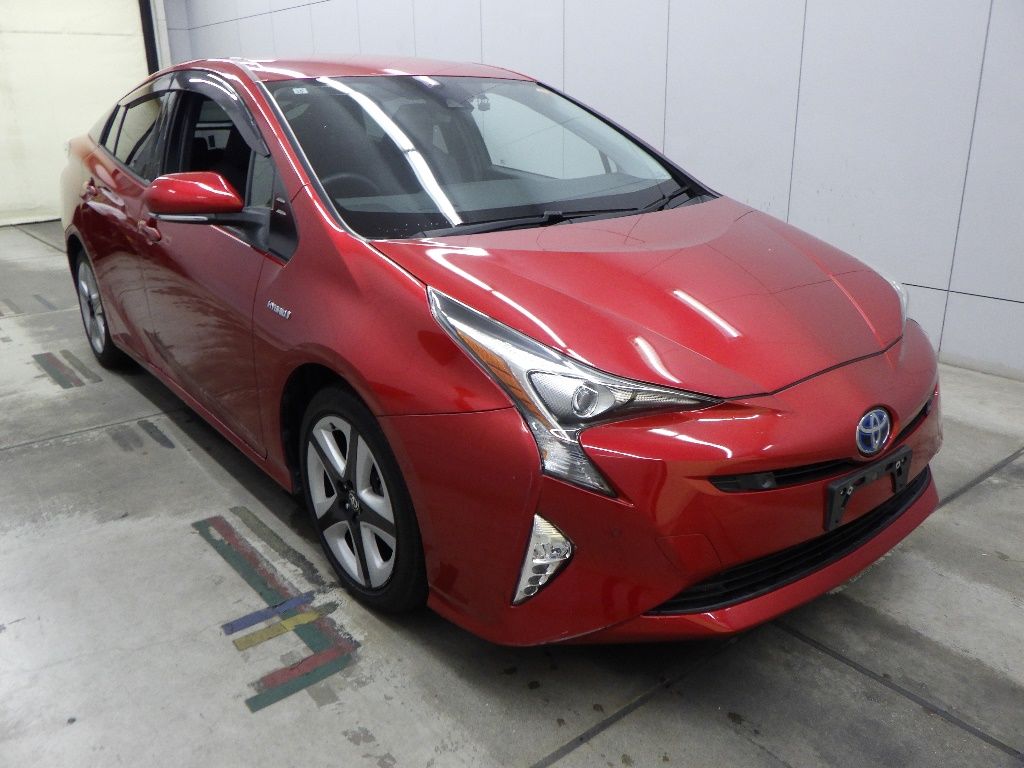 2017 Toyota Prius Aツーリングセレクション Japan auction vehicle