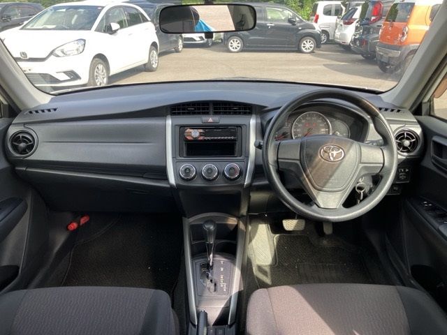 2015 Toyota Corolla Fielder 1.5X auction photo 4