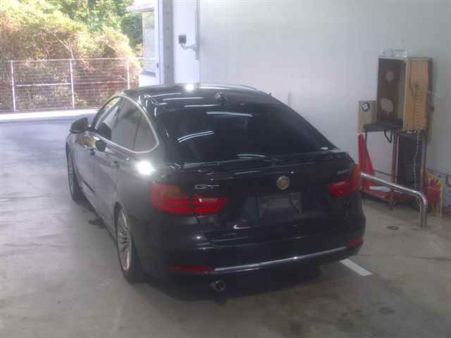 2013 BMW 3 Series 320iグランツーリスモラグジュア auction photo 2