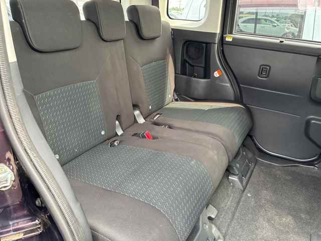 2025 Toyota Roomy Custom G auction photo 7