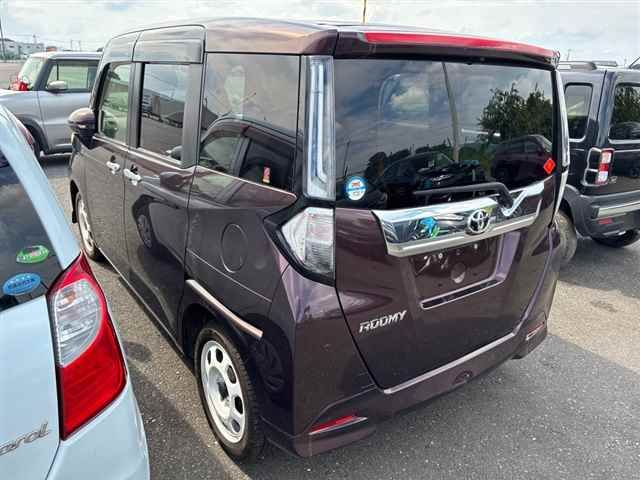 2025 Toyota Roomy Custom G auction photo 2