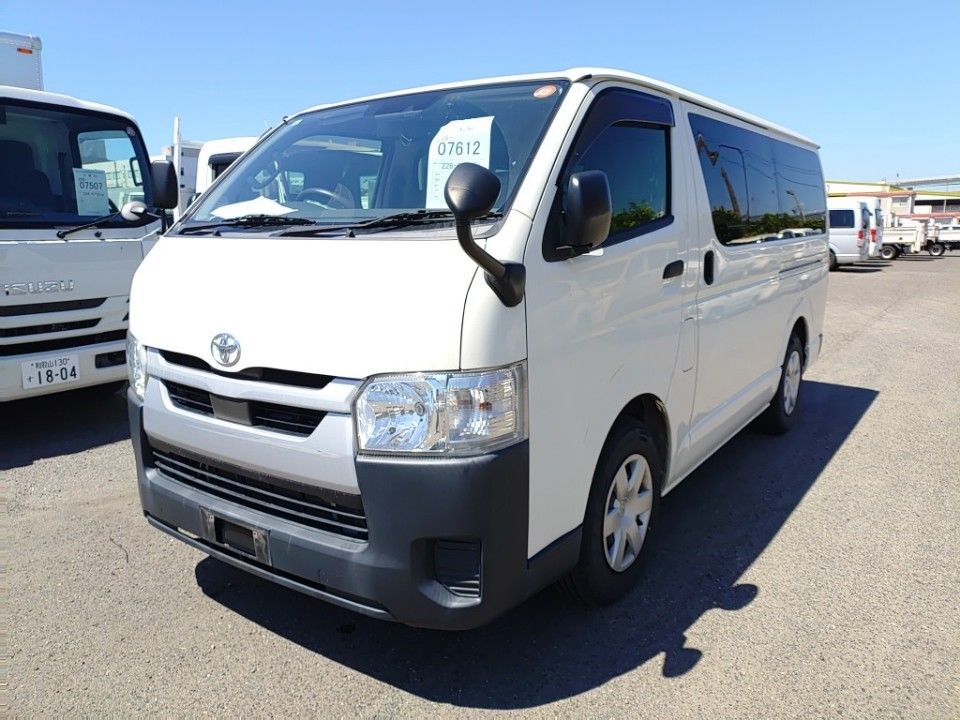 2021 Toyota Hiace Japan auction vehicle
