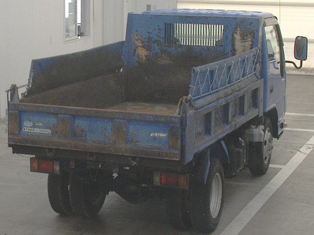 2015 Isuzu Elf dump auction photo 2
