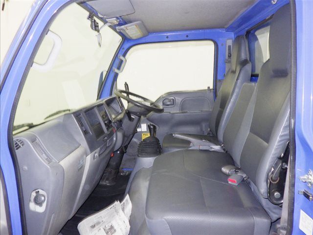 2015 Isuzu Elf dump auction photo 8