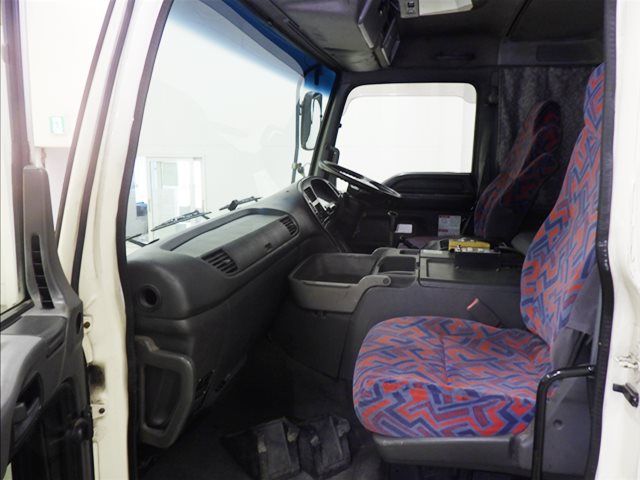 2007 Isuzu コンテナ専用車 auction photo 8