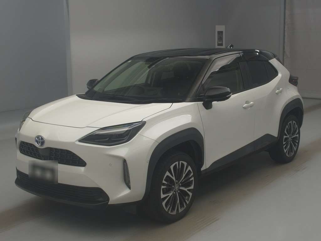 2021 Toyota Yaris Cross Hybrid Z Japan auction vehicle