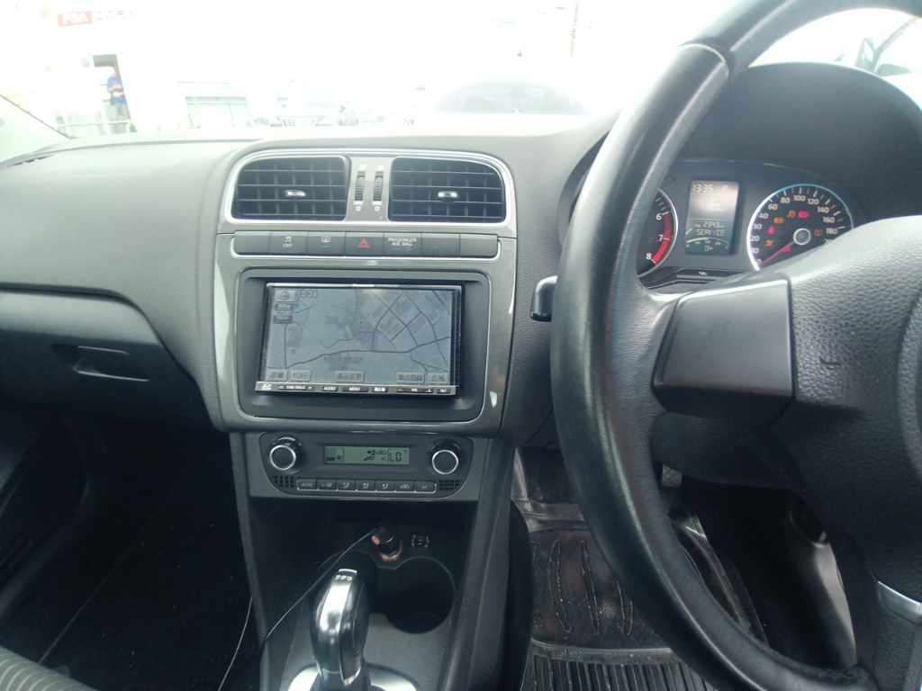 2011 Volkswagen VW ポロ TSIハイライン auction photo 11