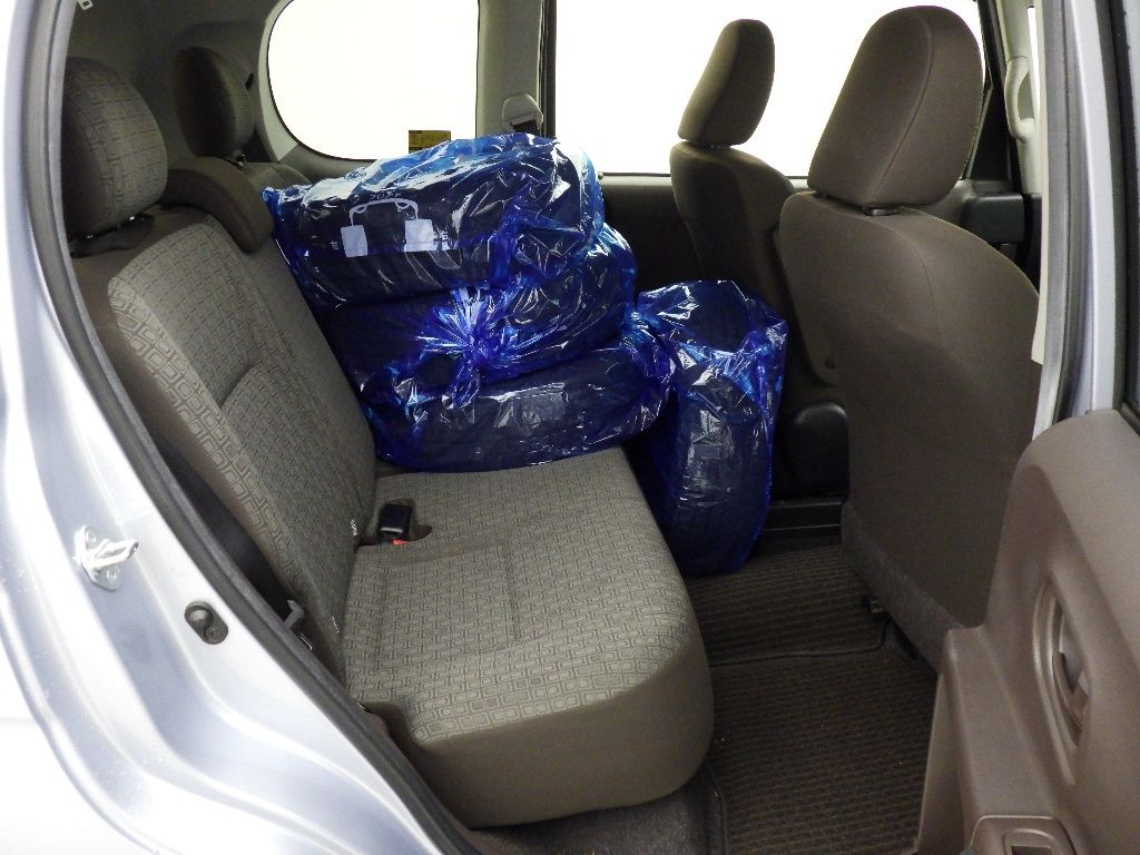 2013 Toyota Spade 4WD X auction photo 7