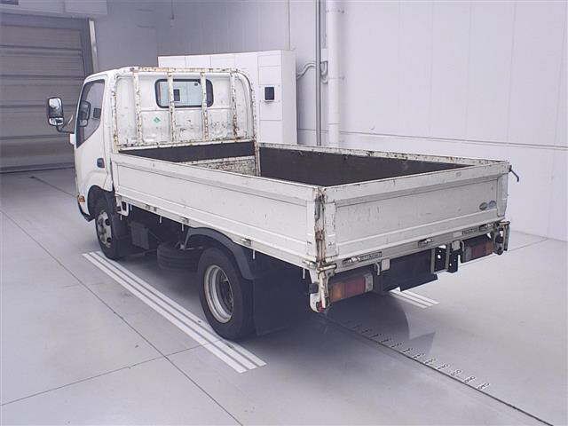 2019 Toyota Dyna 2-ton Full Just Low D-TB PC auction photo 2