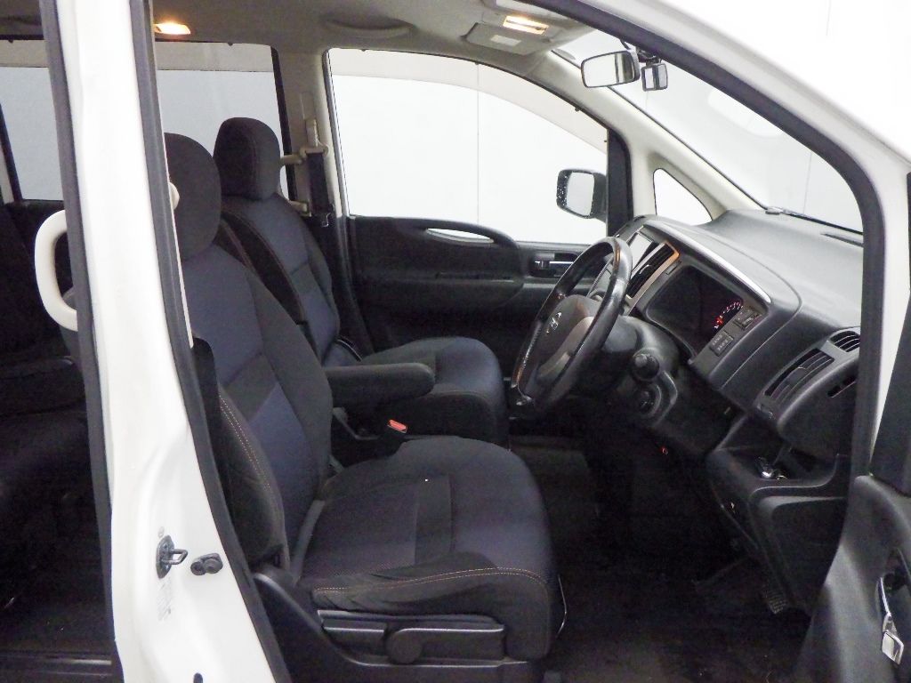 2009 Nissan Serena Highway Star V Selection auction photo 6
