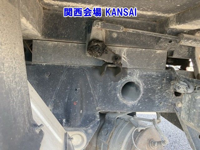 2017 Mitsubishi Fuso Canter dump auction photo 10