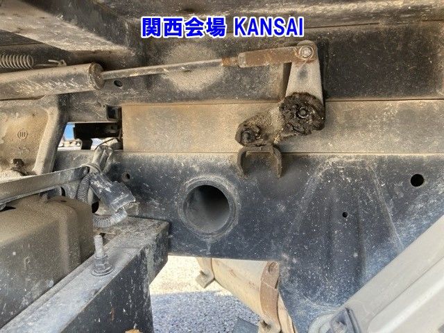 2017 Mitsubishi Fuso Canter dump auction photo 11
