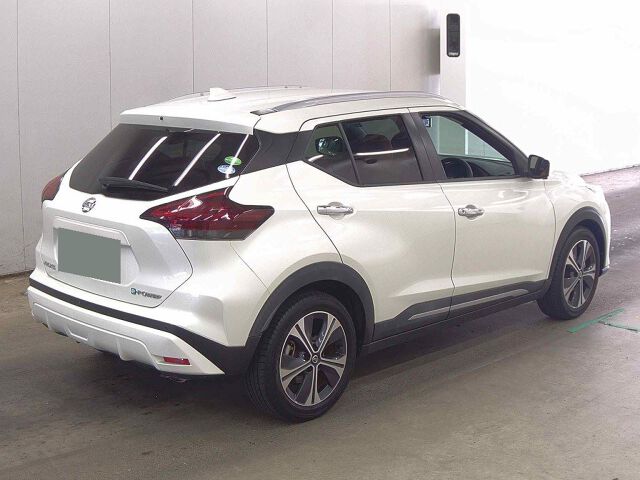 2022 Nissan Kicks X Two-Tone Interior Edition auction photo 5