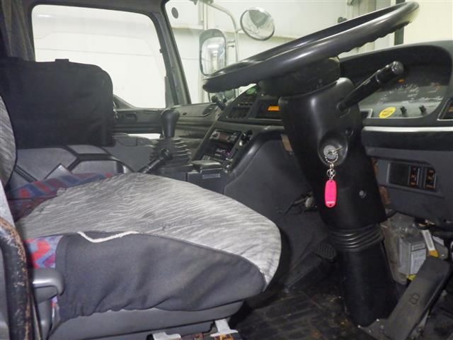 2005 Isuzu 冷蔵・冷凍車 auction photo 6