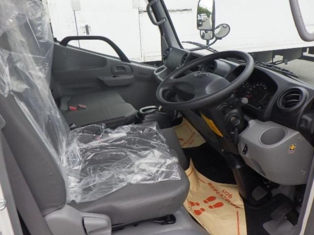 2026 Toyota Dyna Vertical power gate auction photo 3