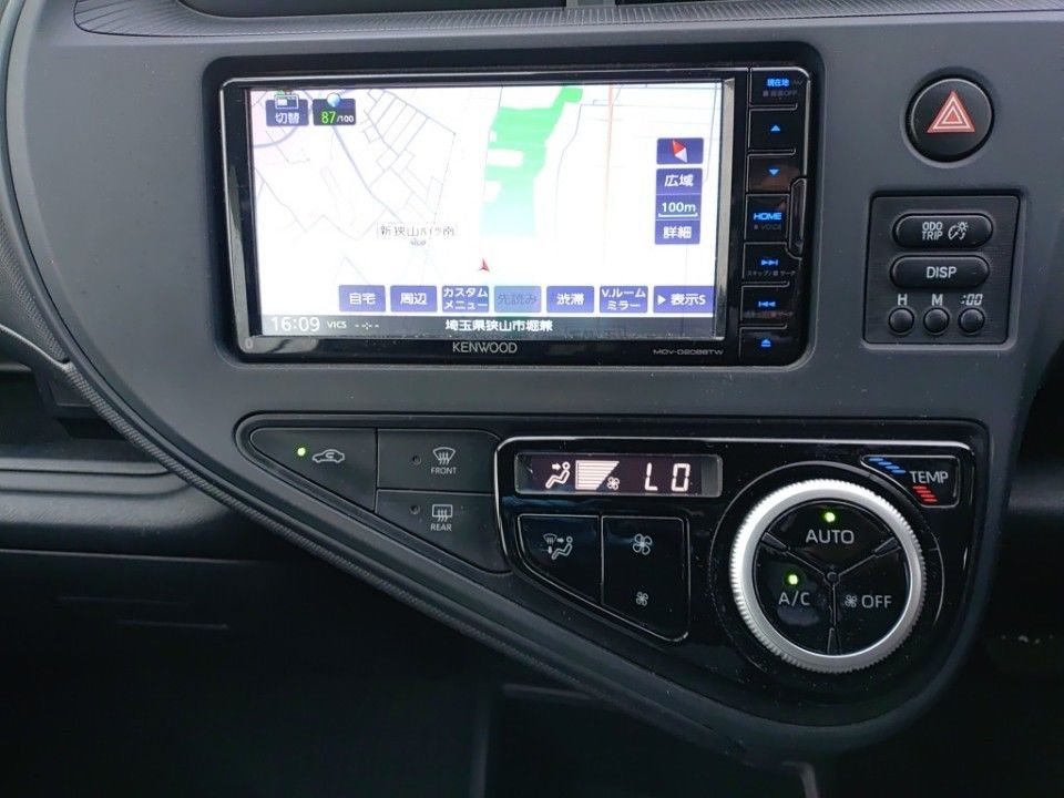 2021 Toyota Aqua auction photo 11