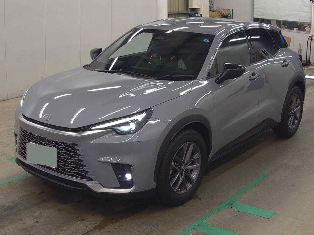 2025 Lexus LBX elegant auction photo 4