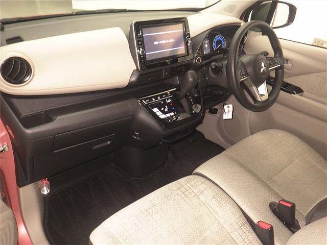 2019 Mitsubishi eK Wagon G Senshin Kaiteki Package auction photo 4