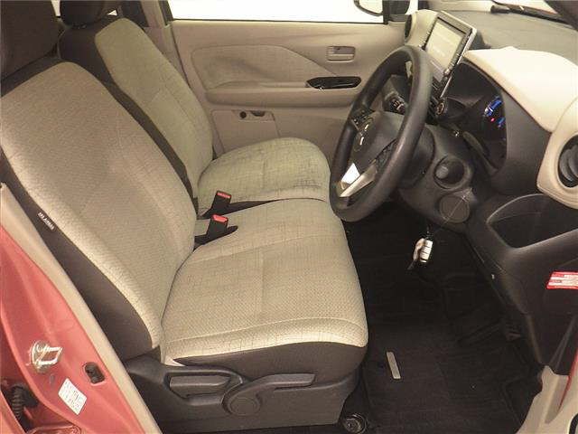2019 Mitsubishi eK Wagon G Senshin Kaiteki Package auction photo 5