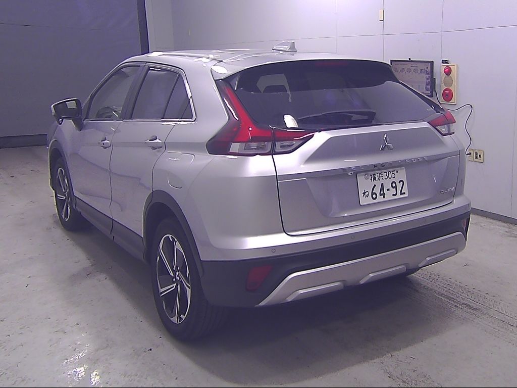 2022 Mitsubishi Eclipse Cross 4WD PHEV G auction photo 5