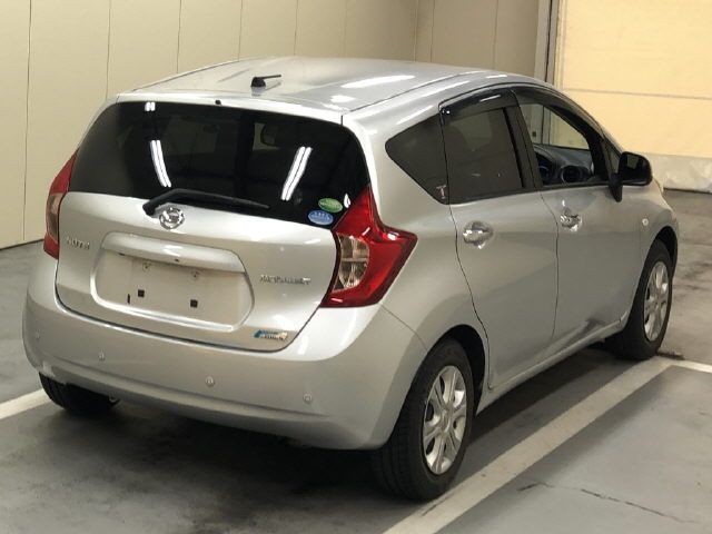 2014 Nissan Note メダリスト エマブレPKG auction photo 4