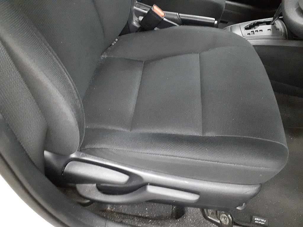 2021 Toyota Corolla Axio EX 4WD auction photo 8