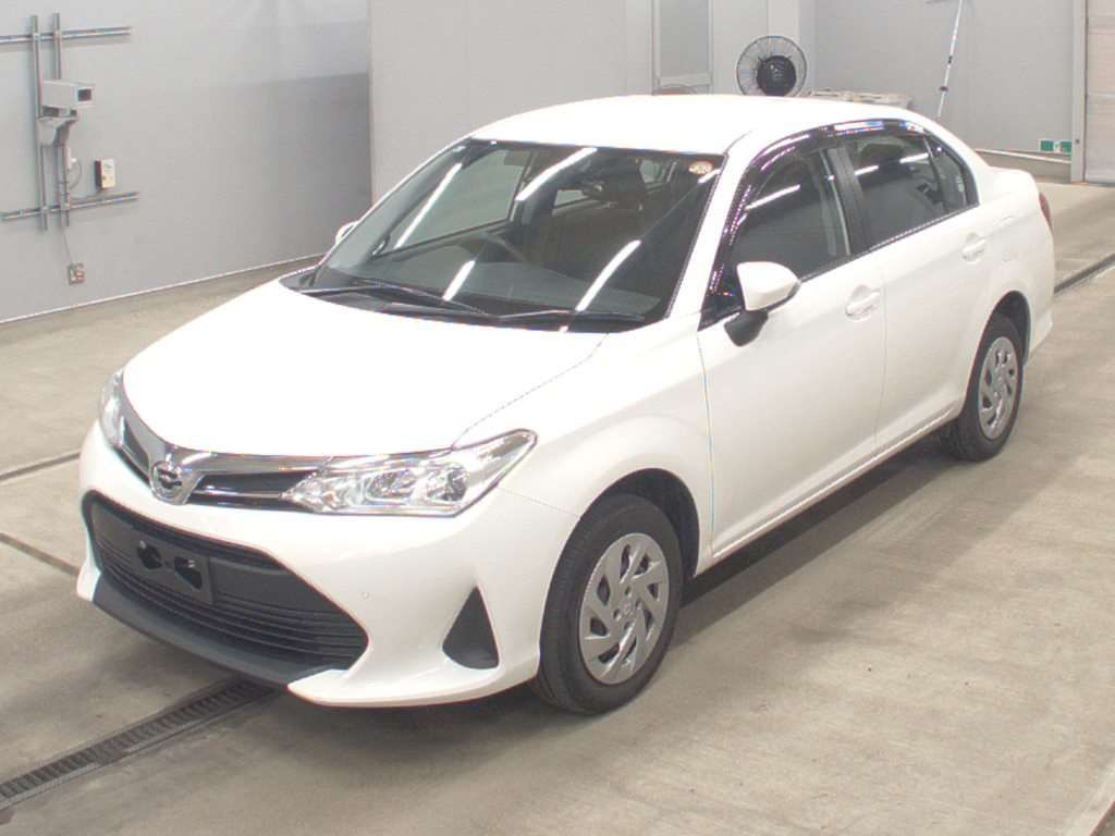 Japan Auction Vehicles 16 2021 Toyota Corolla Axio EX 4WD auction photo