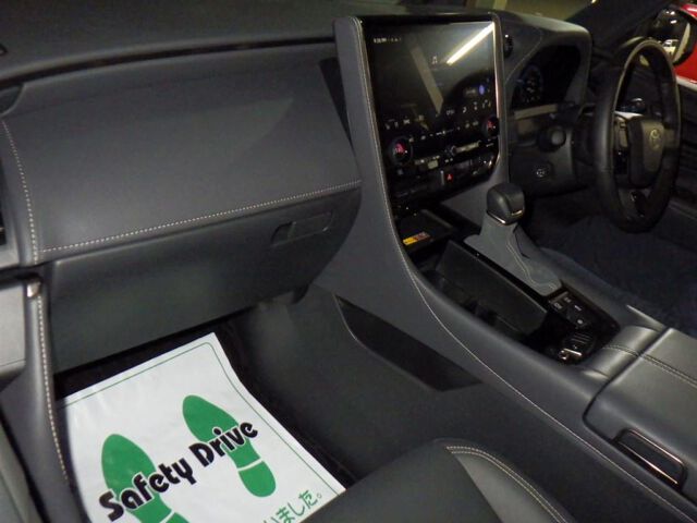 2025 Toyota Alphard Z auction photo 3