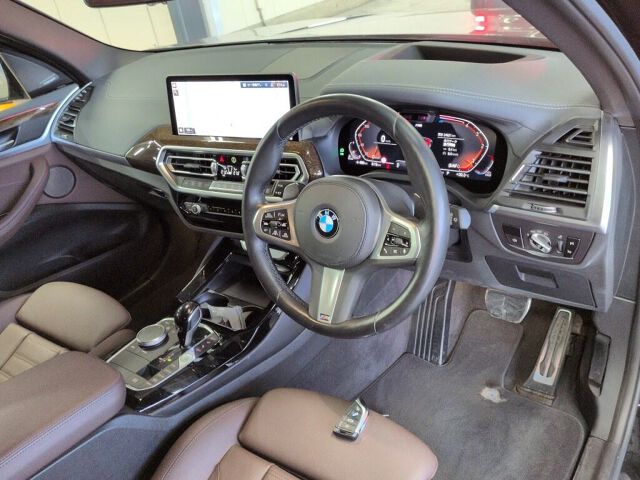 2024 BMW X3 XDRIV20DM Sport 4WD auction photo 3