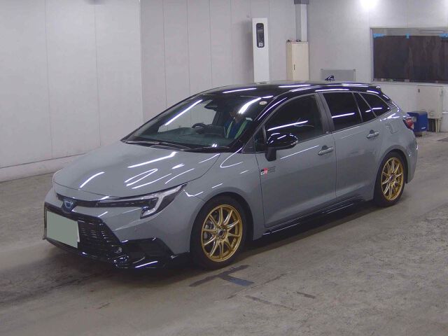 2025 Toyota Corolla Touring HVアクティブスポーツ auction photo 4