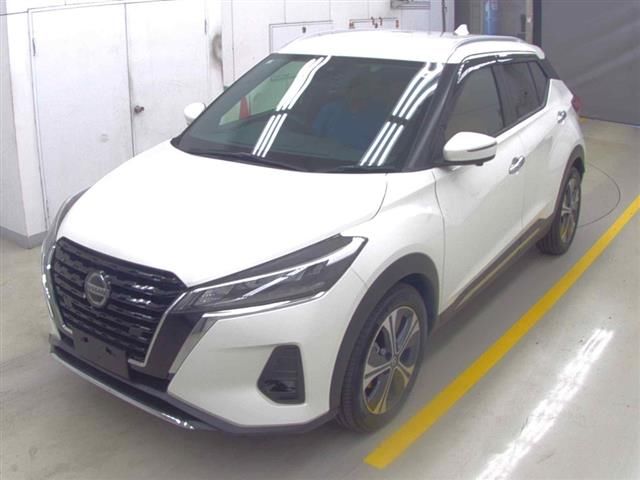 2021 Nissan Kicks X Two-Tone Interior Edition auction photo 3