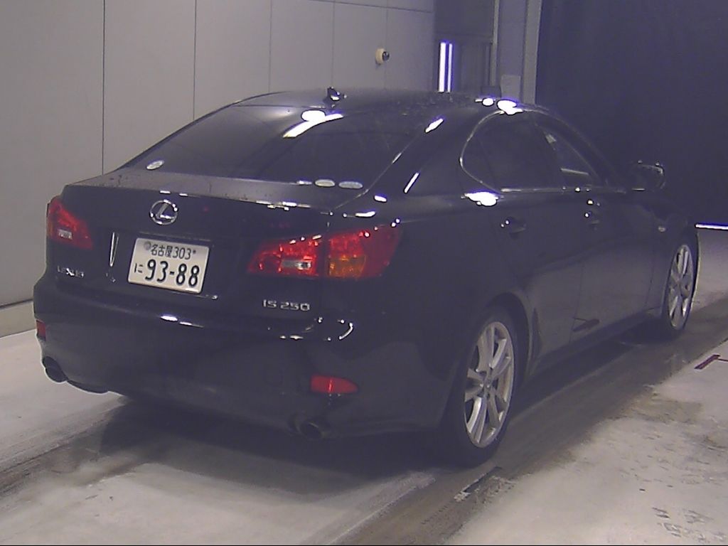 2005 Lexus IS250 Ver. S auction photo 2
