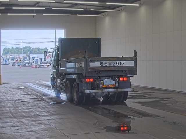 2006 Isuzu Giga auction photo 2