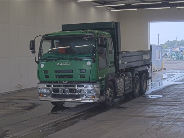 2006 Isuzu Giga Japan auction vehicle