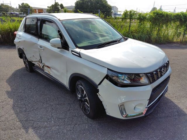 Japan Auction Vehicles 8 2021 Suzuki エスクード 4WD auction photo