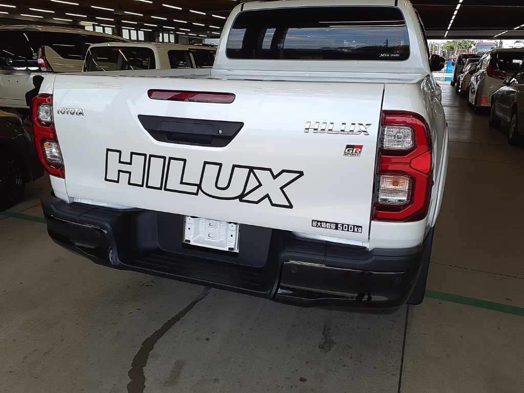 2024 Toyota Hilux Z GRスポーツ 4WD auction photo 11