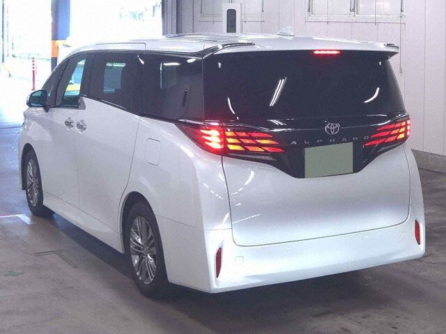 2025 Toyota Alphard Z auction photo 2