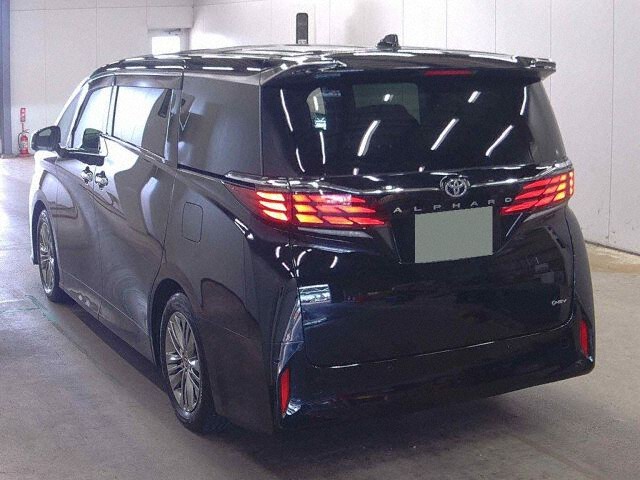 2024 Toyota Alphard Z auction photo 2
