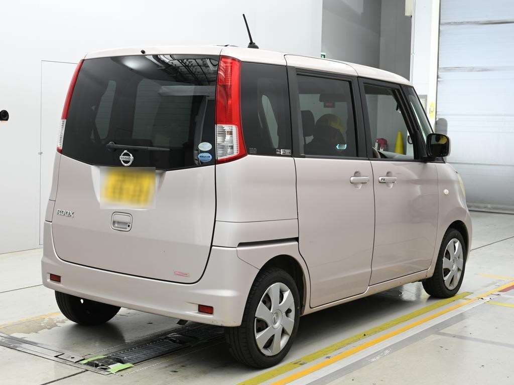 2010 Nissan Roox G auction photo 2