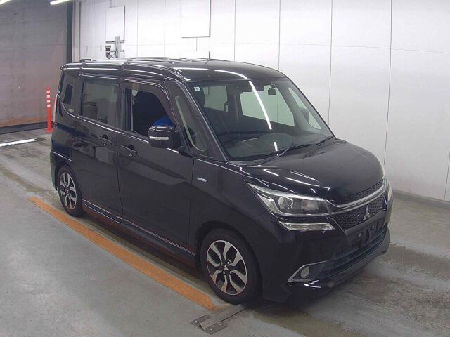 2017 Mitsubishi デリカD:2 カスタムHV MV 4WD Japan auction vehicle